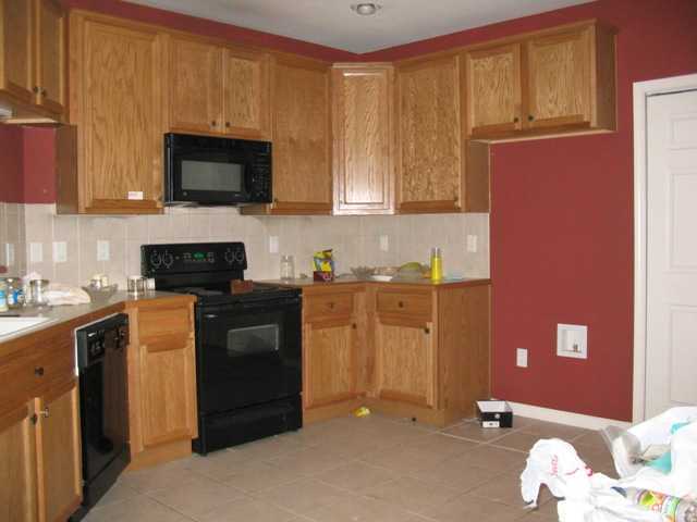 433 West Johnstown Road Columbus, OH 43230 - Photo 2 of 4