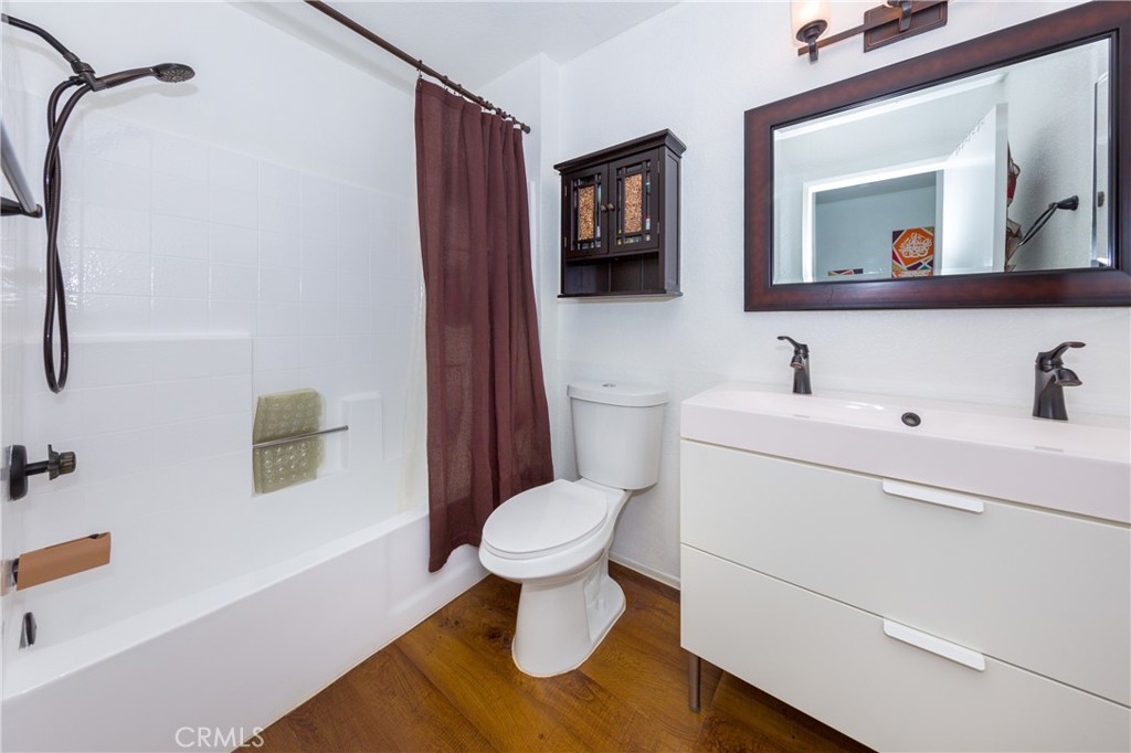 25146 Steinbeck Avenue, Unit A Stevenson Ranch, CA 91381 - Photo 16 of 22