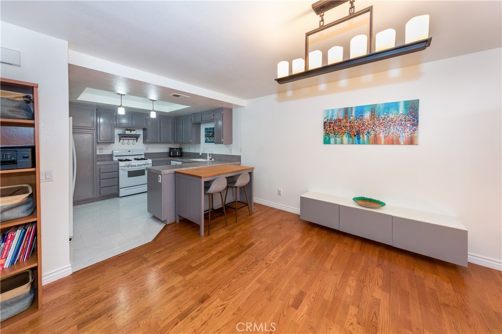 25146 Steinbeck Avenue, Unit A Stevenson Ranch, CA 91381 - Photo 6 of 22