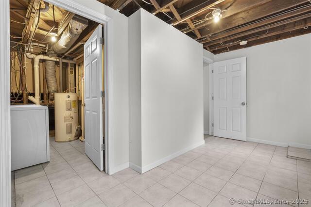 89 Book Hill Road Essex, CT 06426 - Photo 34 of 40 a view of utility room