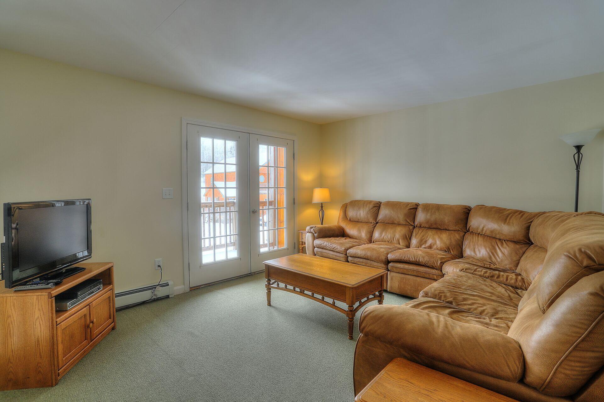 154 Cahill Lane, Unit 1083 Dallas Plt, ME 04970 - Photo 32 of 48 Family Room