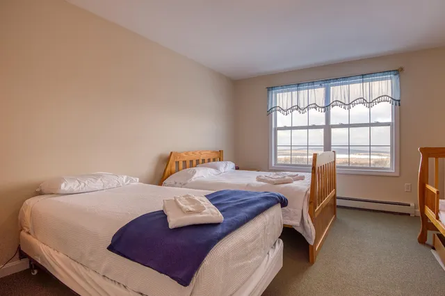 $649,000 | 154 Cahill Lane, Unit 1083, Dallas Plt, ME 04970