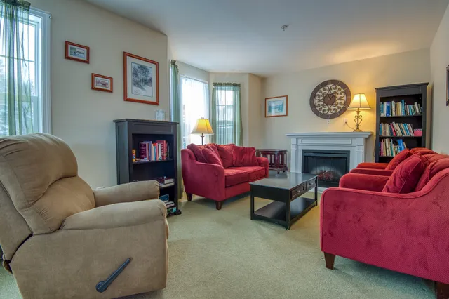 $649,000 | 154 Cahill Lane, Unit 1083, Dallas Plt, ME 04970