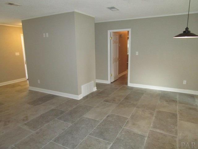 4731 Creighton Road Pensacola, FL 32504 - Photo 18 of 39 Gallery Image 18