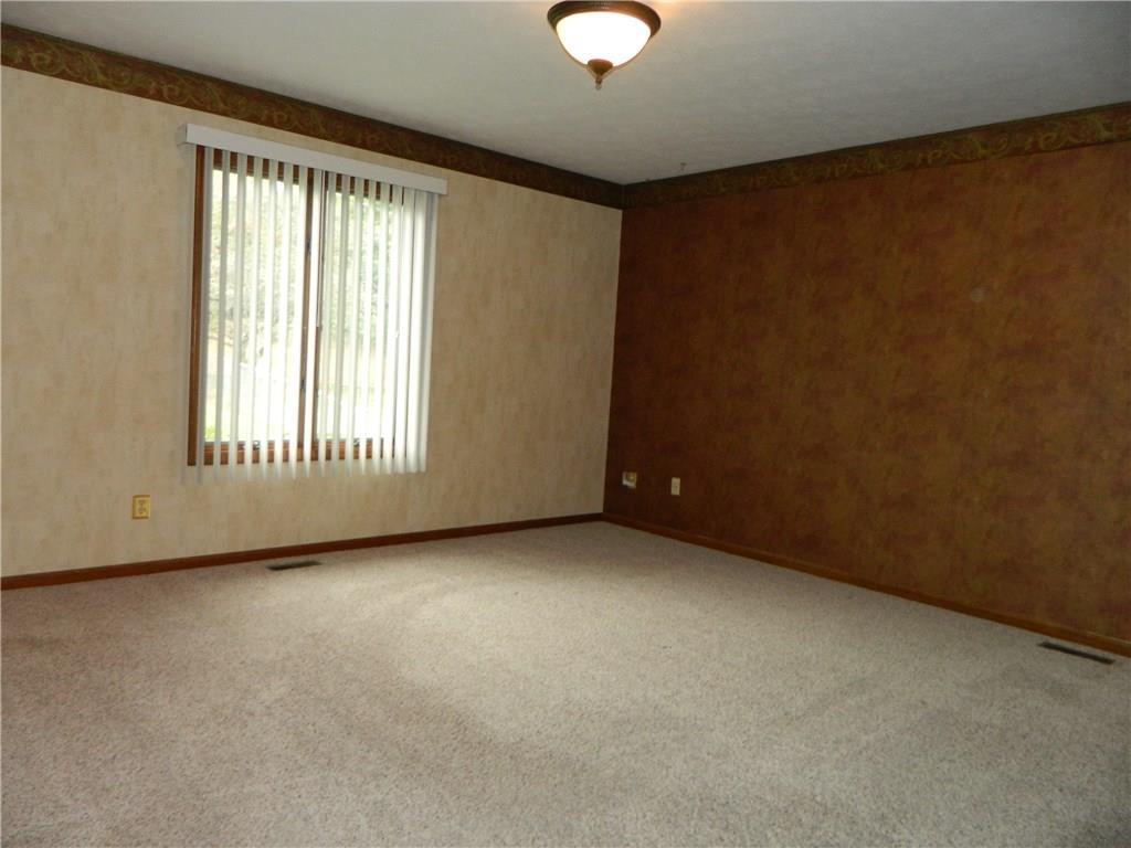 1935 West Mile Road Springfield, OH 45503 - Photo 16 of 38