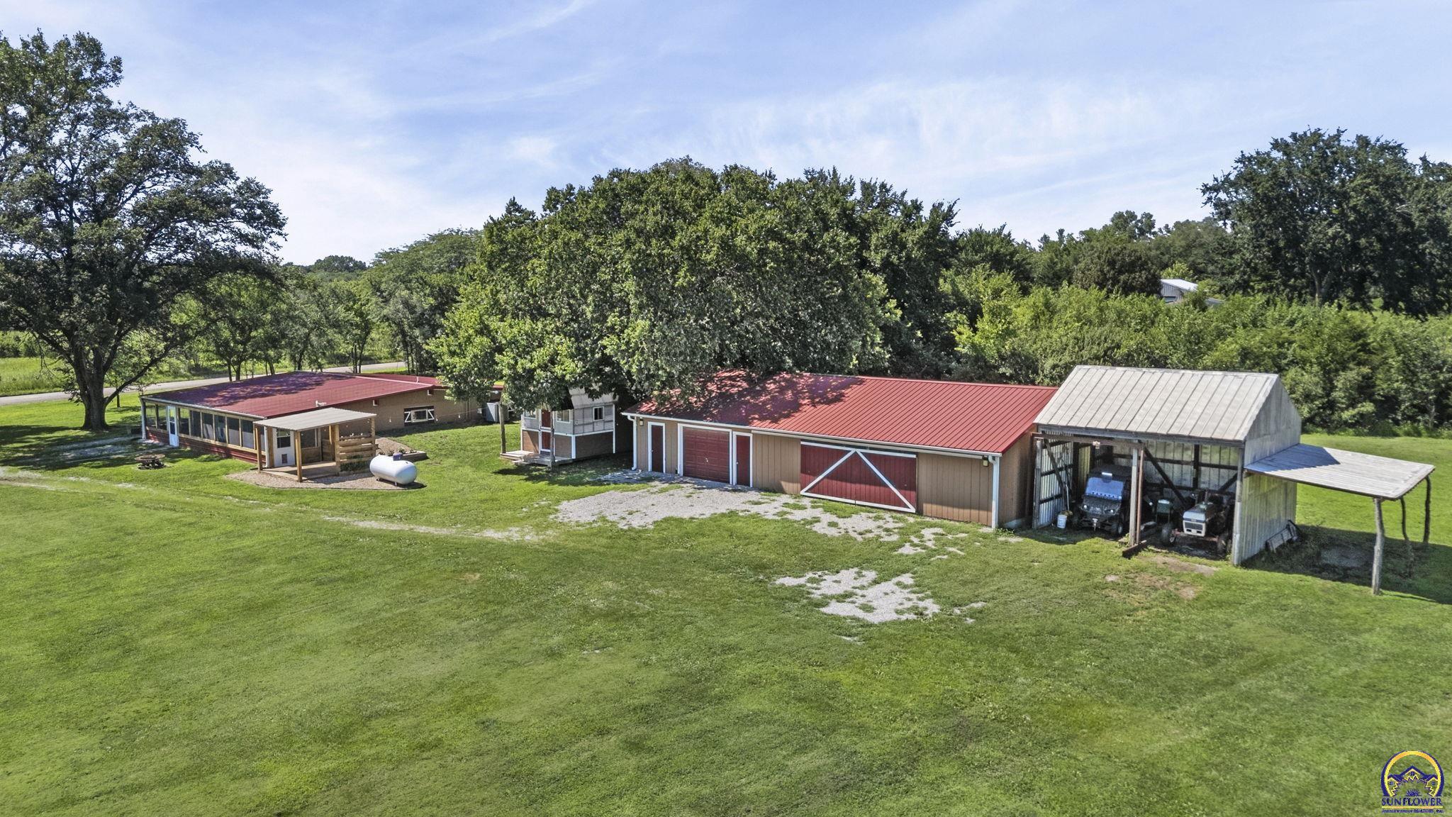 5466 Clark Road Meriden, KS 66512 - Photo 4 of 72