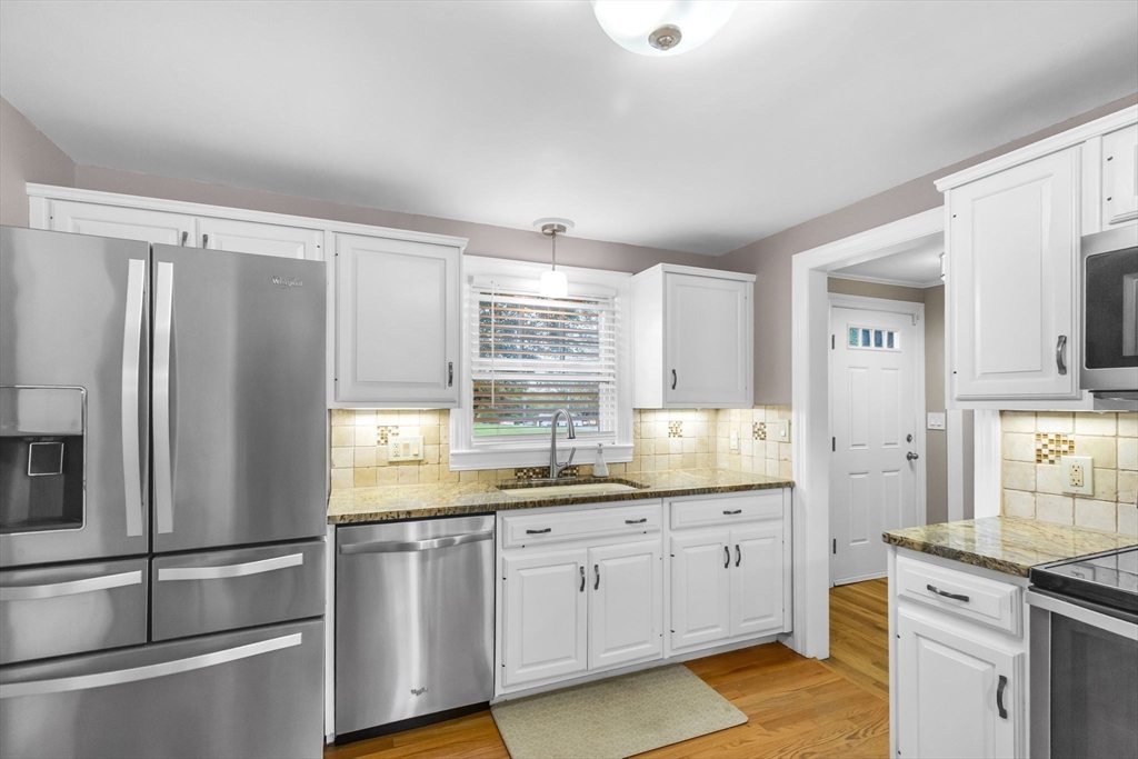 2 Ridge Road East Longmeadow, MA 01028 - Photo 8 of 36 Gallery Image 8