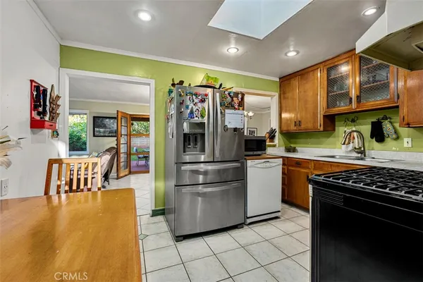 $1,799,000 | 2070 President, Costa Mesa, CA 92627