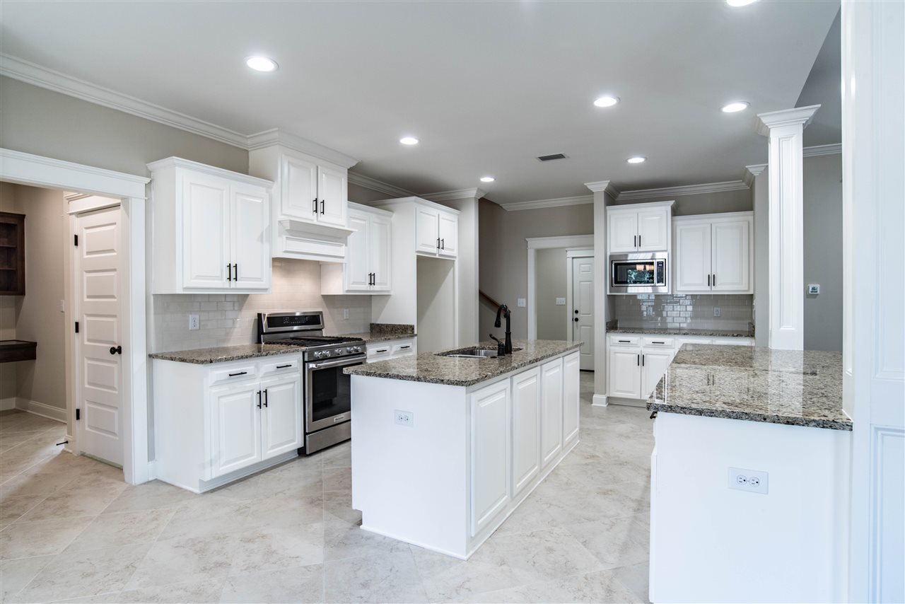 820 Summer Lake Street Fairhope, AL 36532 - Photo 8 of 31