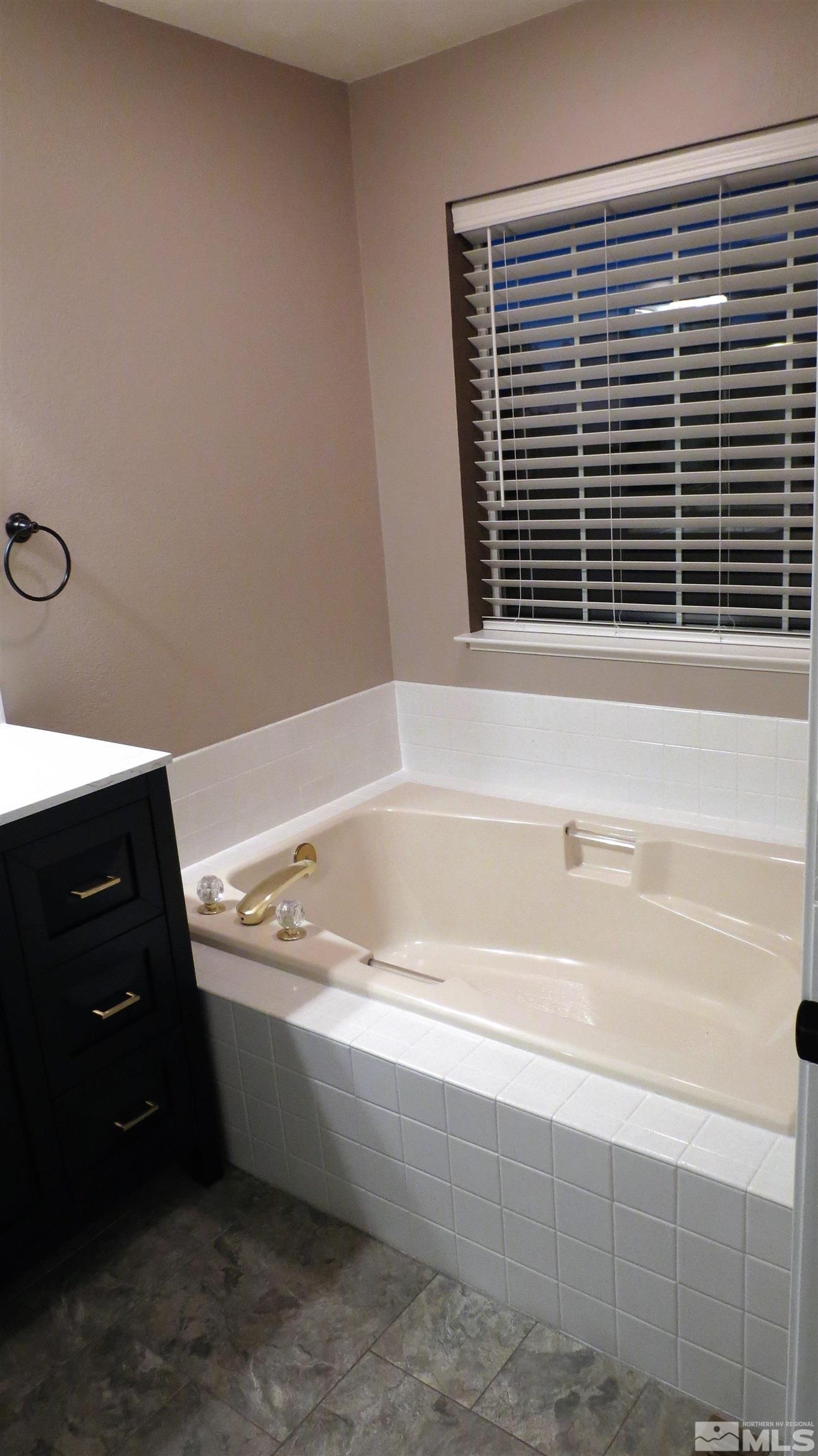 1075 Ron Way Reno, NV 89521 - Photo 19 of 35 Photo 19