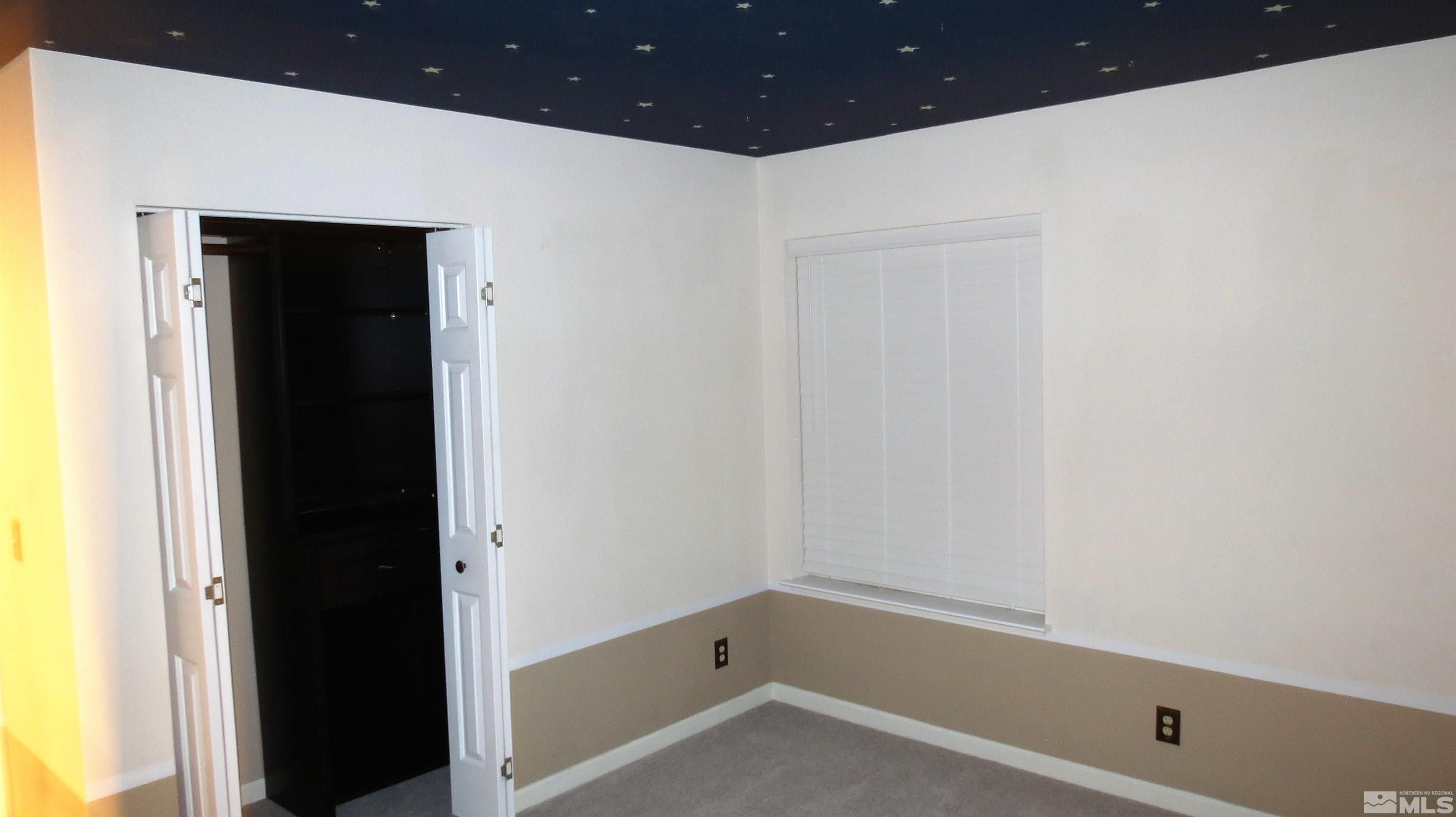 1075 Ron Way Reno, NV 89521 - Photo 20 of 35 Photo 20
