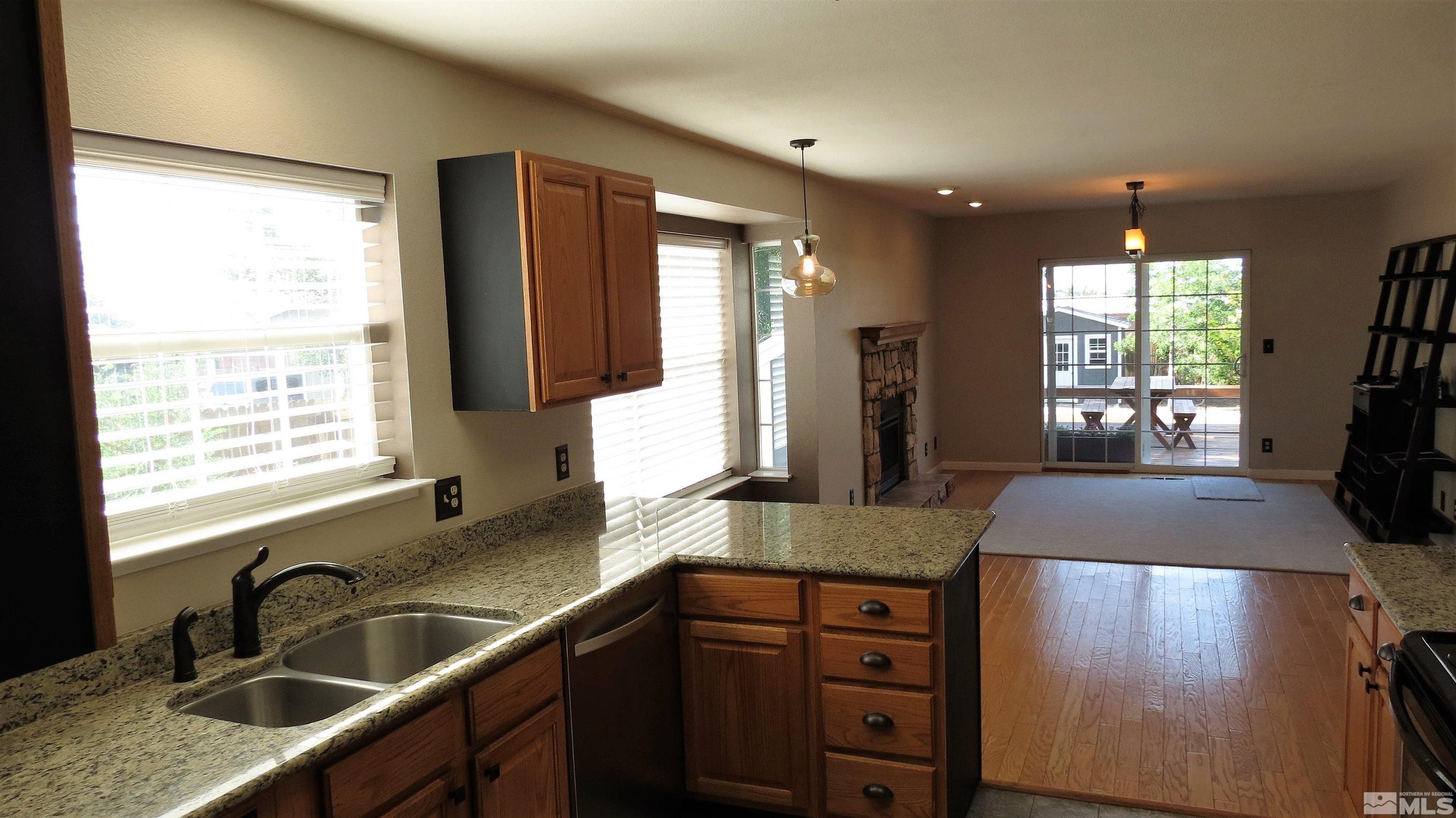 1075 Ron Way Reno, NV 89521 - Photo 8 of 35 Photo 8