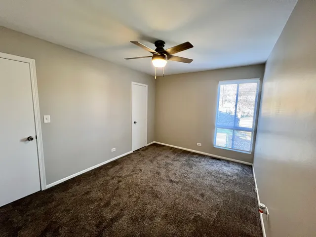 $2,950 | 248 Waverly Drive, Elgin, IL 60120