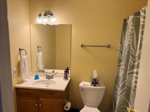 $2,300 | 715 Washington Avenue, Colonial Beach, VA 22443