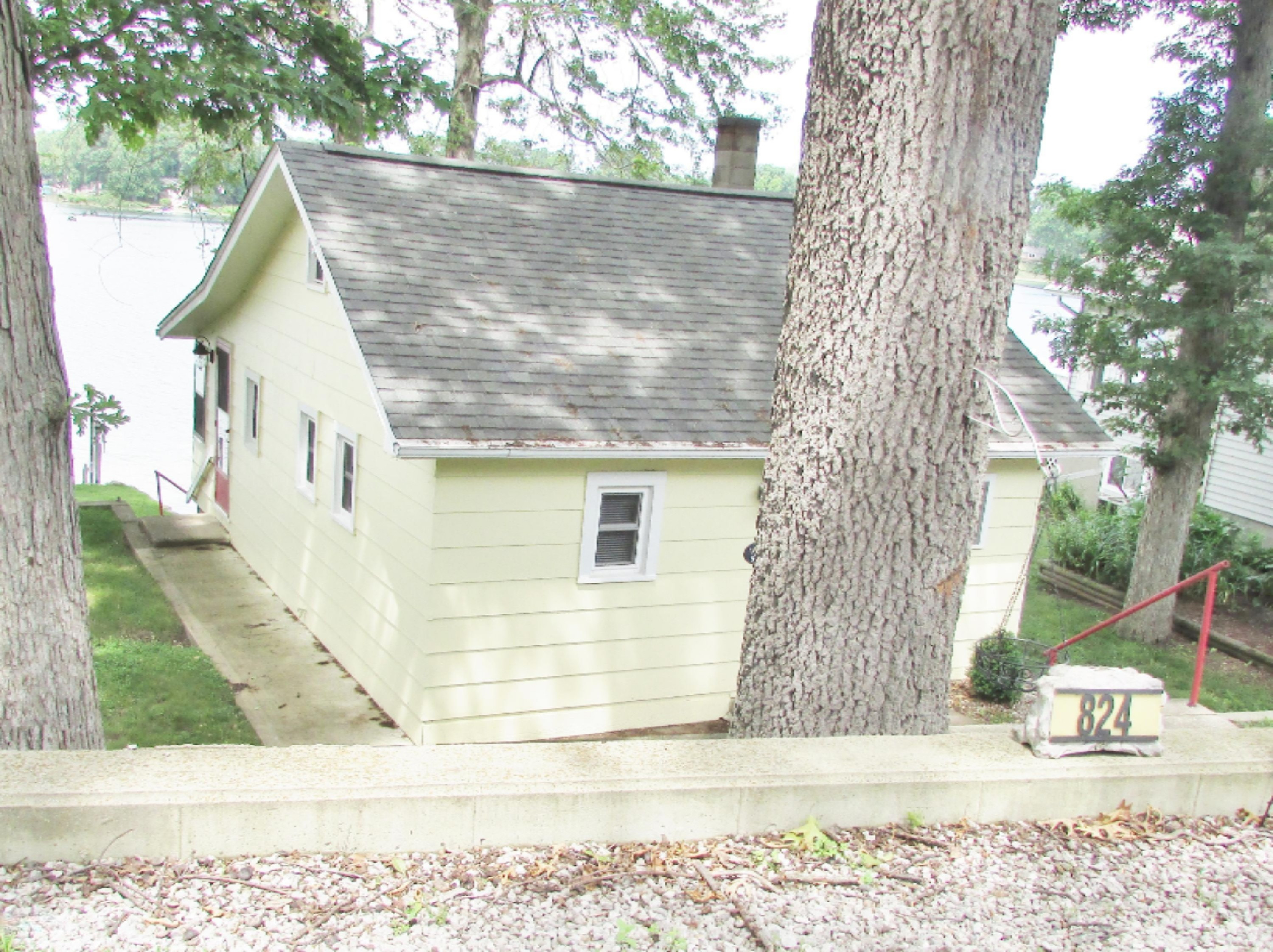 824 Shawnee Beach Road Bronson, MI 49028 - Photo 16 of 23 IMG_1600