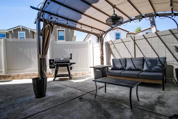 $724,900 | 8629 Sage Shadow Drive, Lakeside, CA 92040