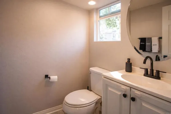 $724,900 | 8629 Sage Shadow Drive, Lakeside, CA 92040