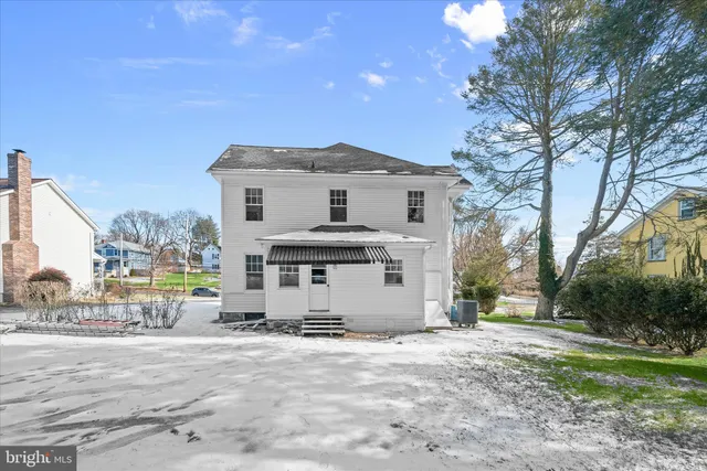 $4,500 | 7332 Springfield Avenue, Sykesville, MD 21784