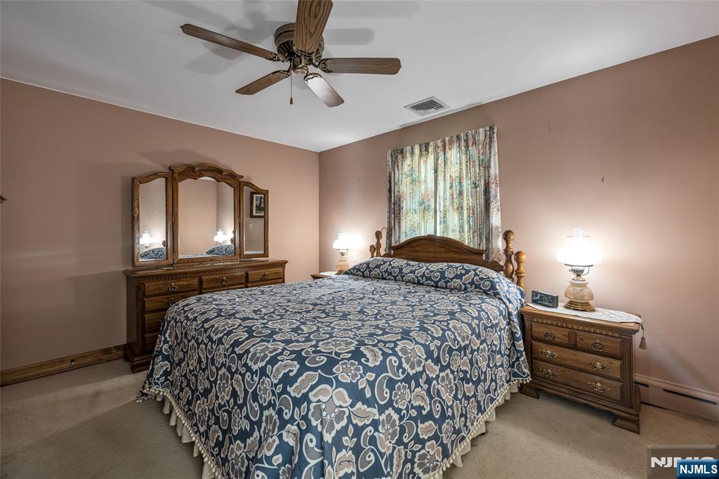 29 Giannone Road Wayne, NJ 07470 - Photo 25 of 33