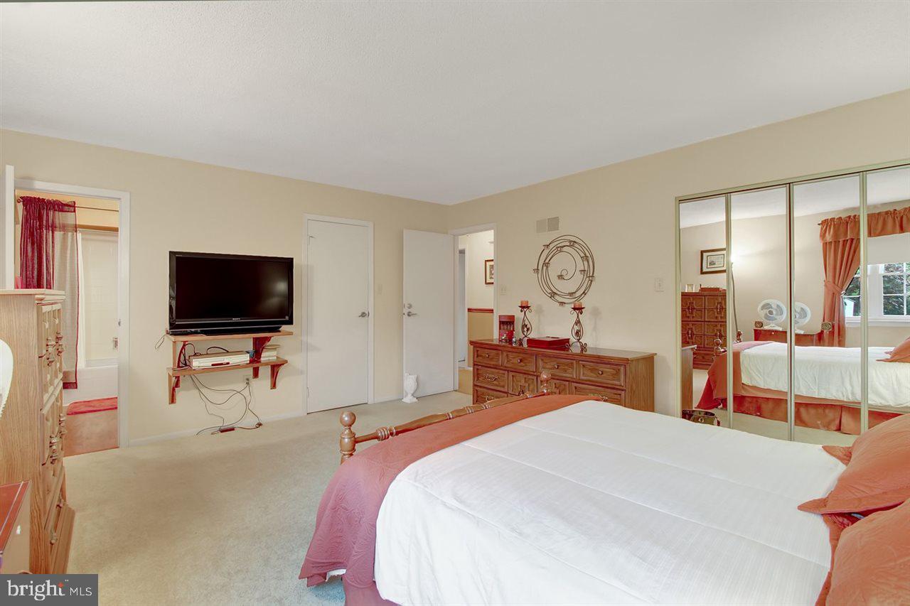 4261 Davidsburg Road Dover, PA 17315 - Photo 11 of 27 Gallery Image 11