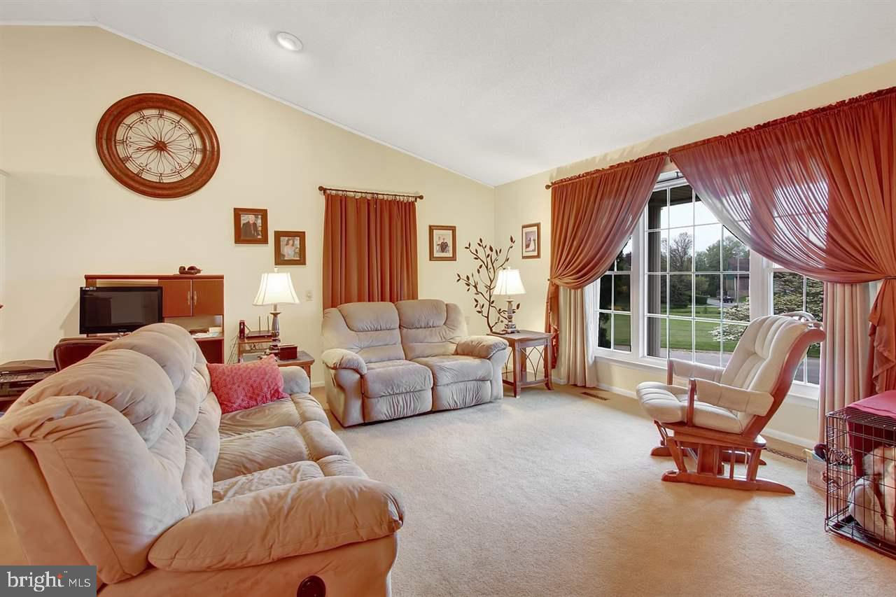 4261 Davidsburg Road Dover, PA 17315 - Photo 3 of 27 Gallery Image 3