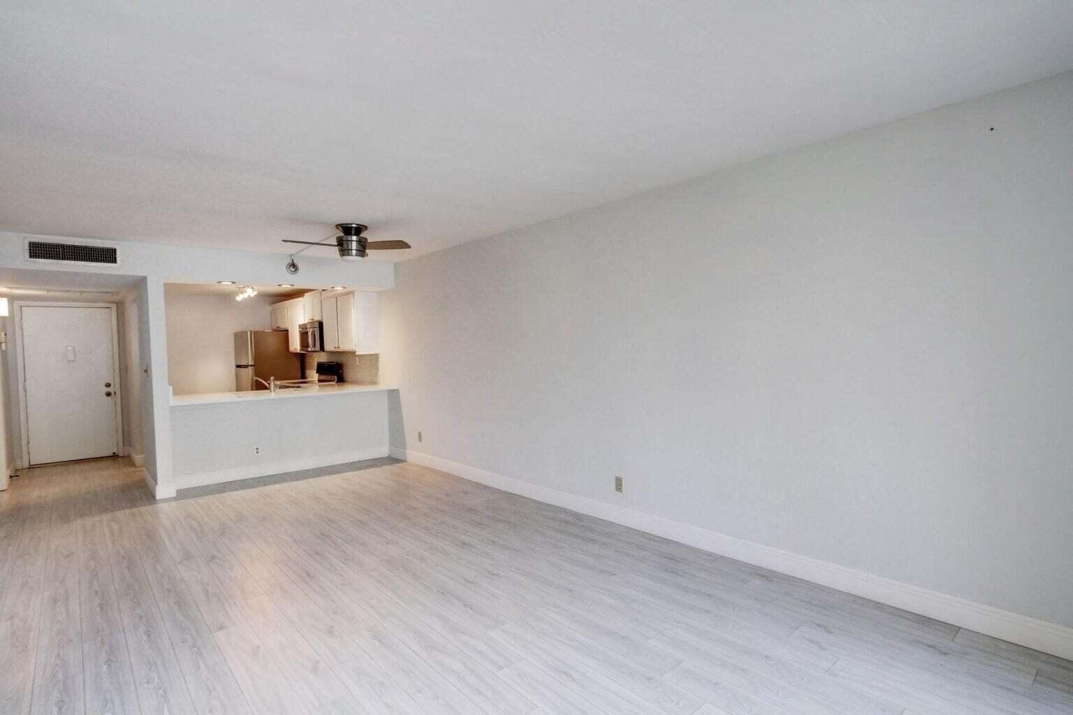 11 Royal Palm Way, Unit 1040 Boca Raton, FL 33432 - Photo 18 of 33 20220331201013827523000000-o