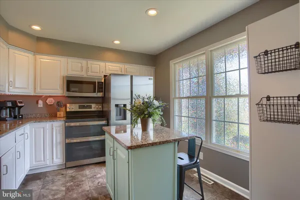 $274,900 | 4068 Darius Drive, Enola, PA 17025