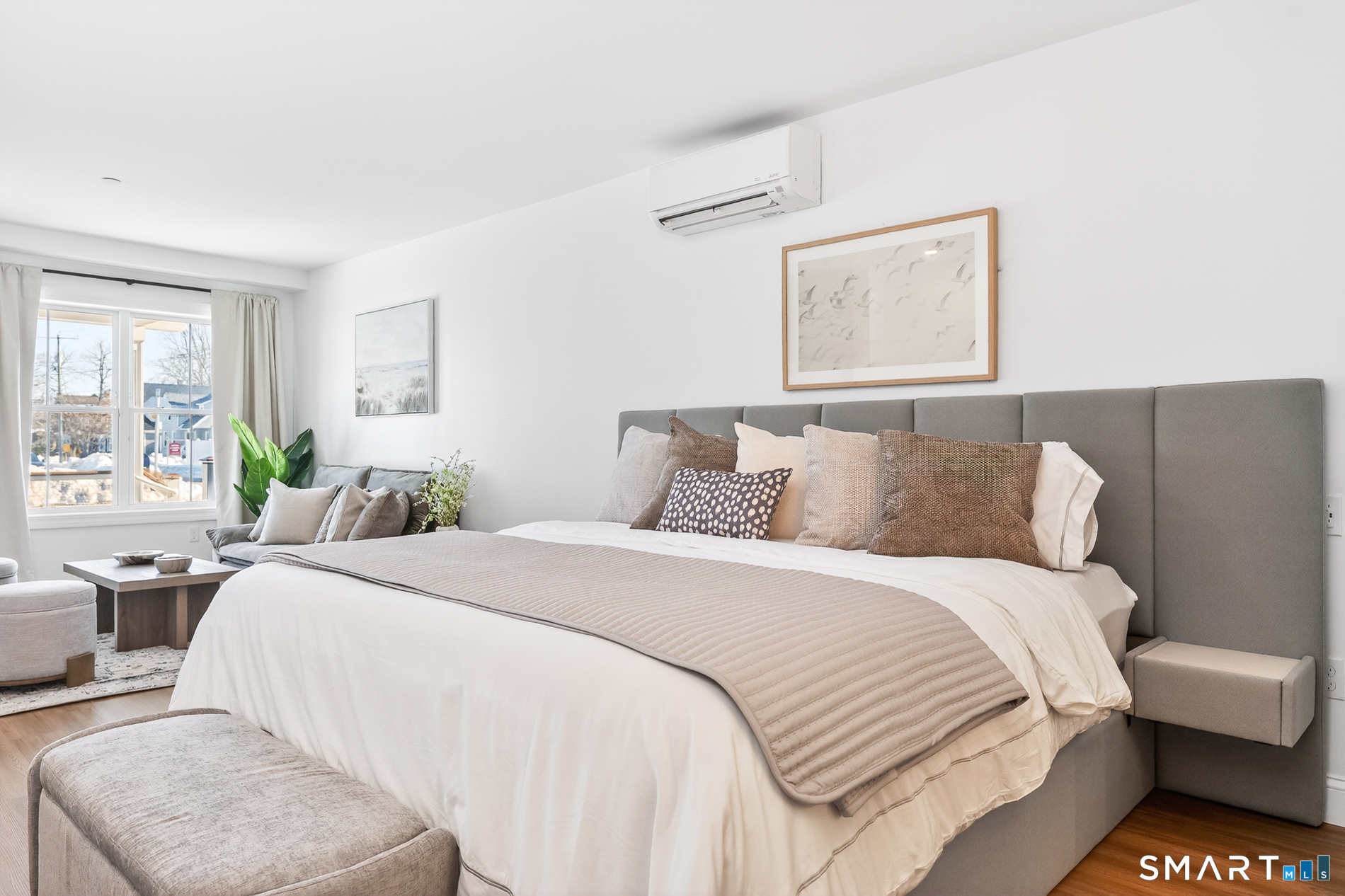 44 Williams Avenue Stonington, CT 06355 - Photo 13 of 39 a bedroom with bed and window