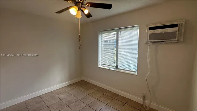 a close view of light fixtures