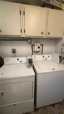 $1,400 | 732 Moffett Street, Unit 3, Hallandale Beach, FL 33009