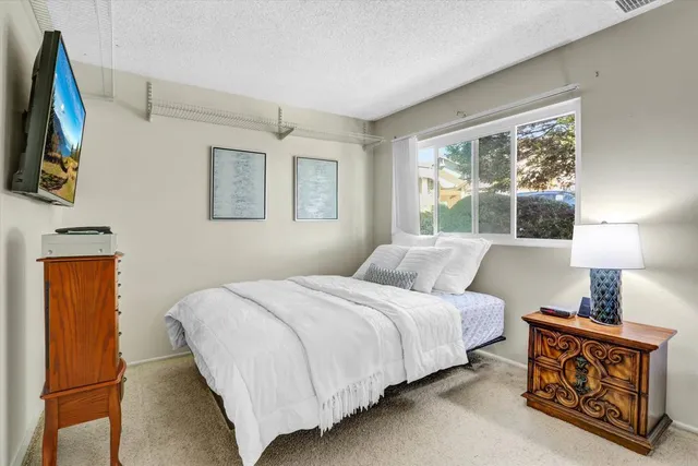 $669,000 | 9908 Caminito Bolsa, San Diego, CA 92129