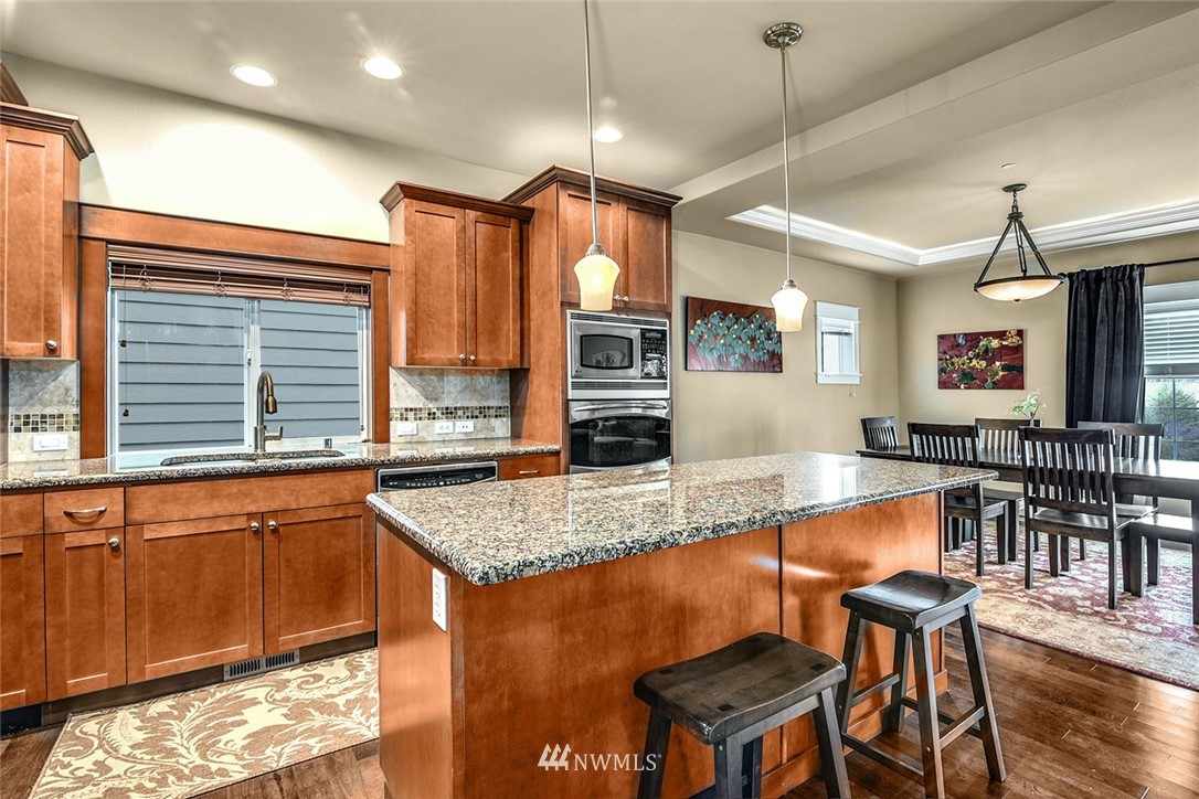 4807 Northeast 13th Place Renton, WA 98059 - Photo 9 of 26