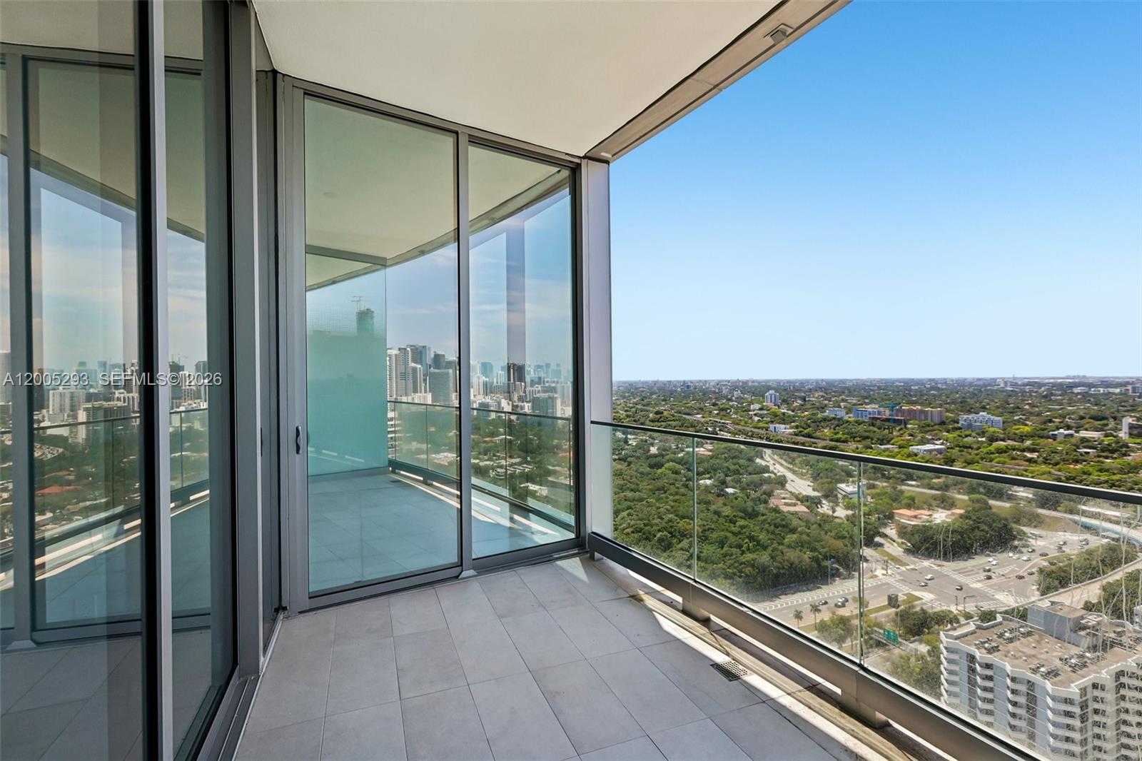 175 Southeast 25th Road, Unit 2803 Miami, FL 33129 - Photo 52 of 56