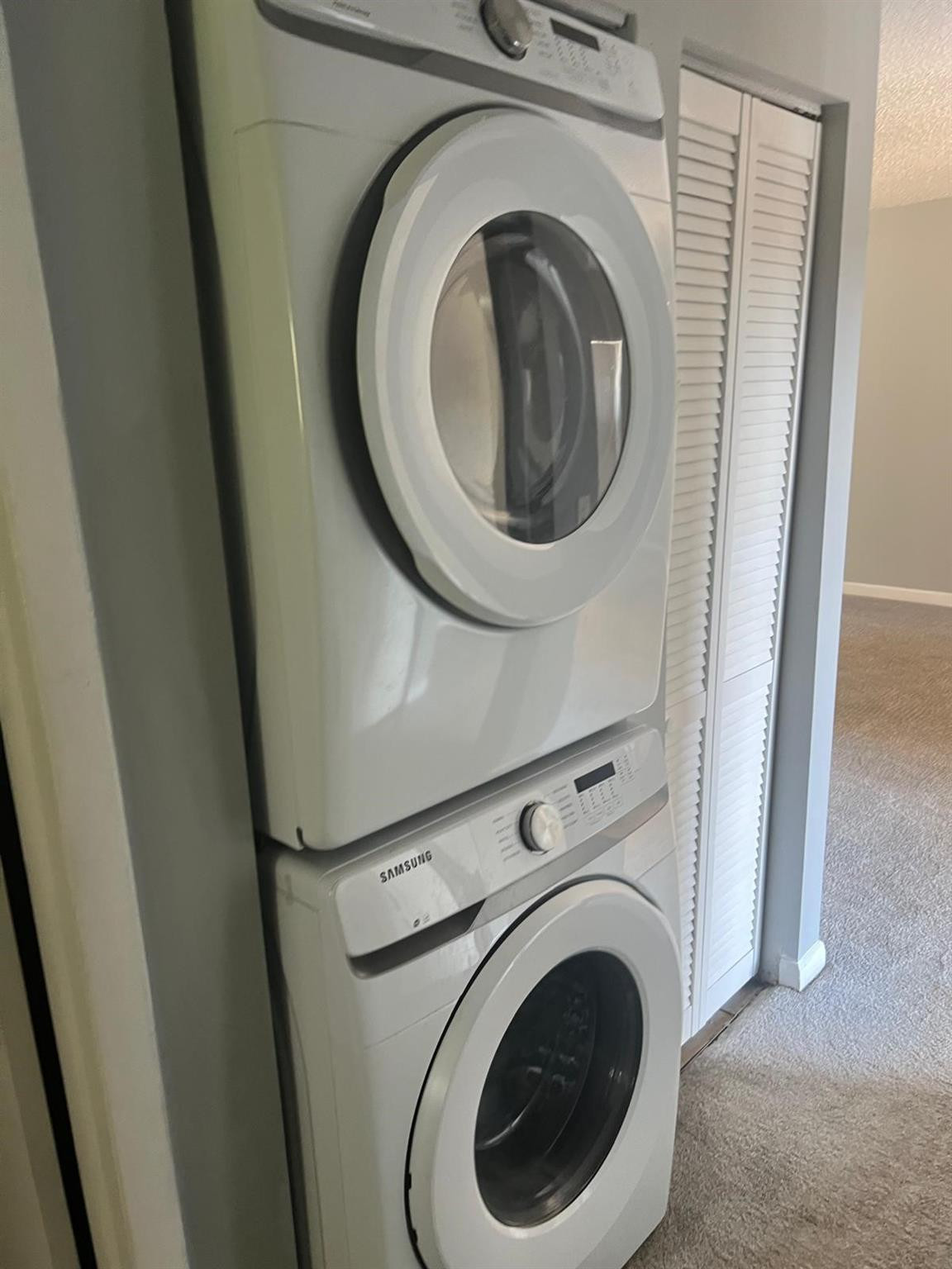 Undisclosed Address Hialeah, FL 33015 - Photo 7 of 7 a close up view of a washer and dryer