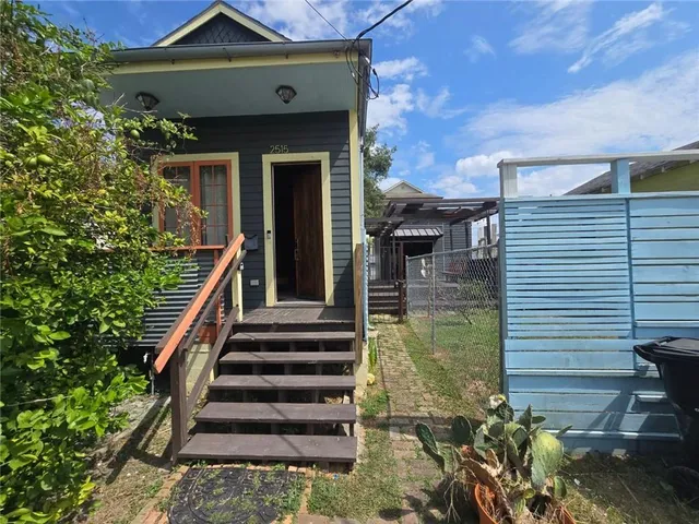 $1,795 | 2515 Upperline Street, New Orleans, LA 70115