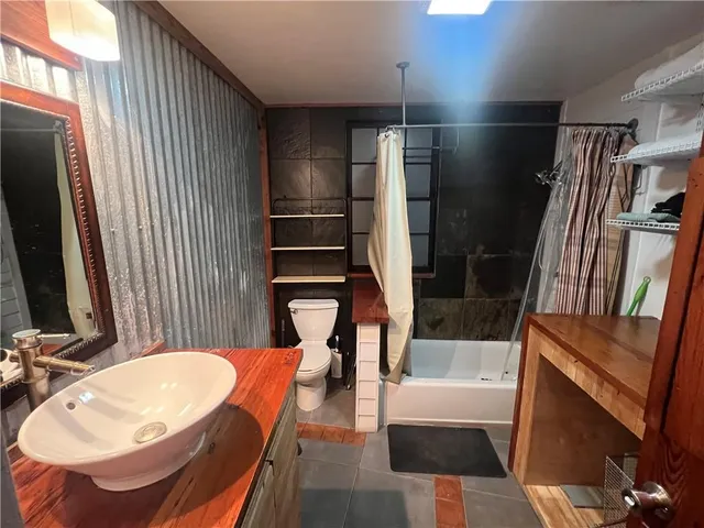 $1,795 | 2515 Upperline Street, New Orleans, LA 70115