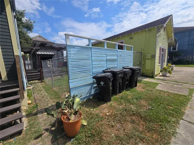 $1,795 | 2515 Upperline Street, New Orleans, LA 70115