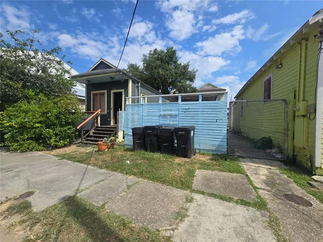 $1,795 | 2515 Upperline Street, New Orleans, LA 70115