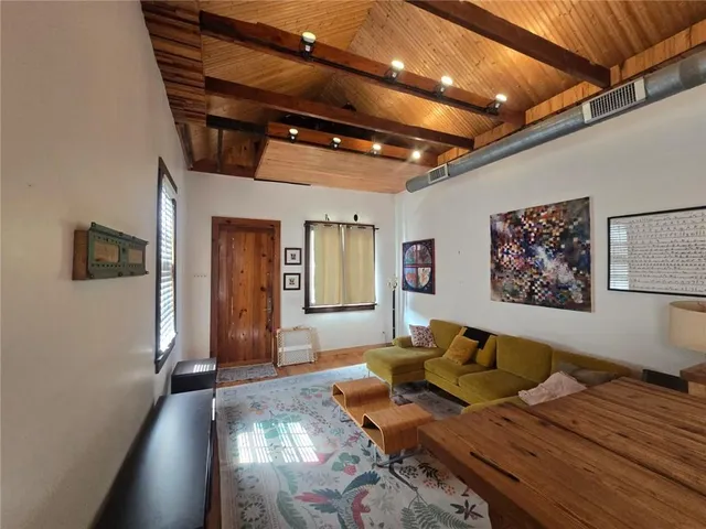 $1,795 | 2515 Upperline Street, New Orleans, LA 70115