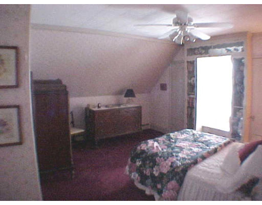 11 Eagle Road Worcester, MA 01609 - Photo 12 of 20 Gallery Image 12