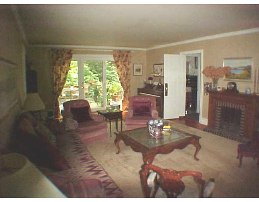 11 Eagle Road Worcester, MA 01609 - Photo 8 of 20 Gallery Image 8