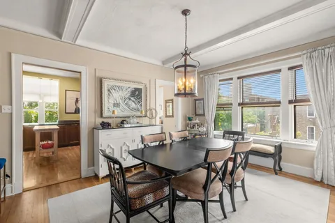 $450,000 | 5923 North Magnolia Avenue, Unit 3, Chicago, IL 60660