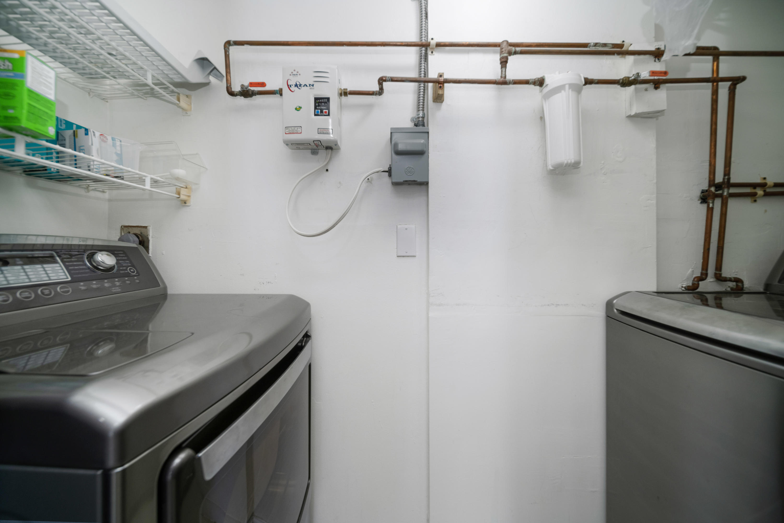 899 Jeffery Street, Unit 205 Boca Raton, FL 33487 - Photo 23 of 35 FXX_7631