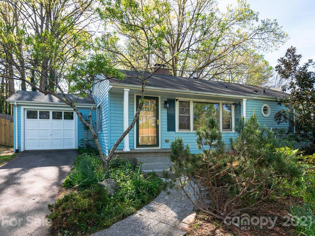 120 Arthur Road Asheville, NC 28806 - Photo 1 of 28 Gallery Image 1