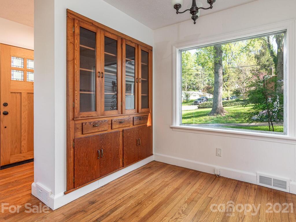 120 Arthur Road Asheville, NC 28806 - Photo 11 of 28 Gallery Image 11