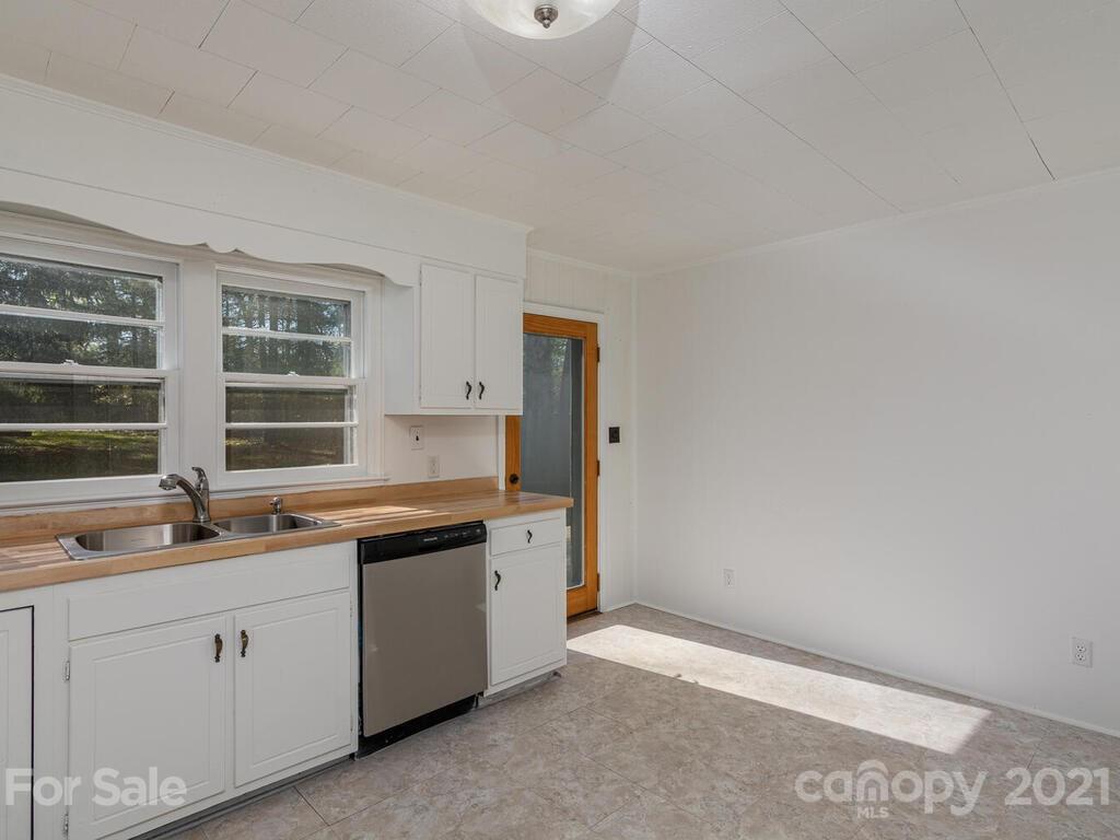 120 Arthur Road Asheville, NC 28806 - Photo 13 of 28 Gallery Image 13