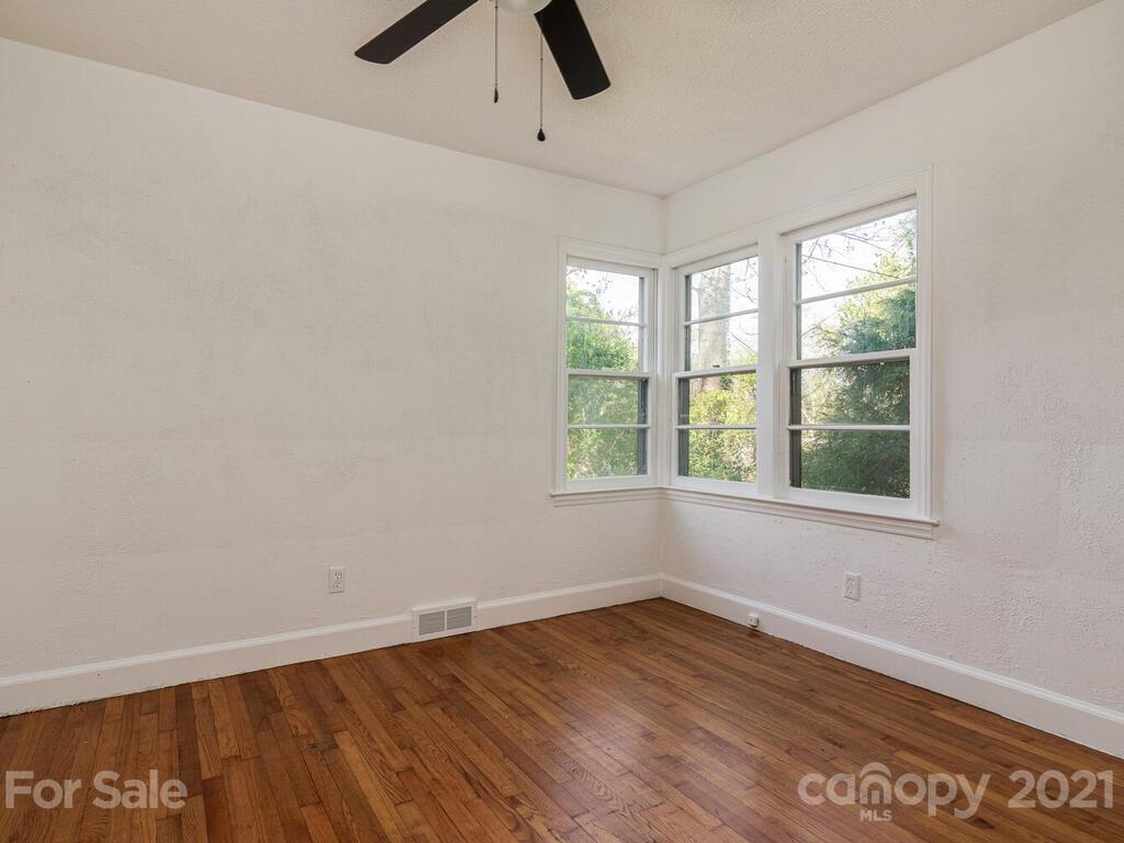 120 Arthur Road Asheville, NC 28806 - Photo 18 of 28 Gallery Image 18