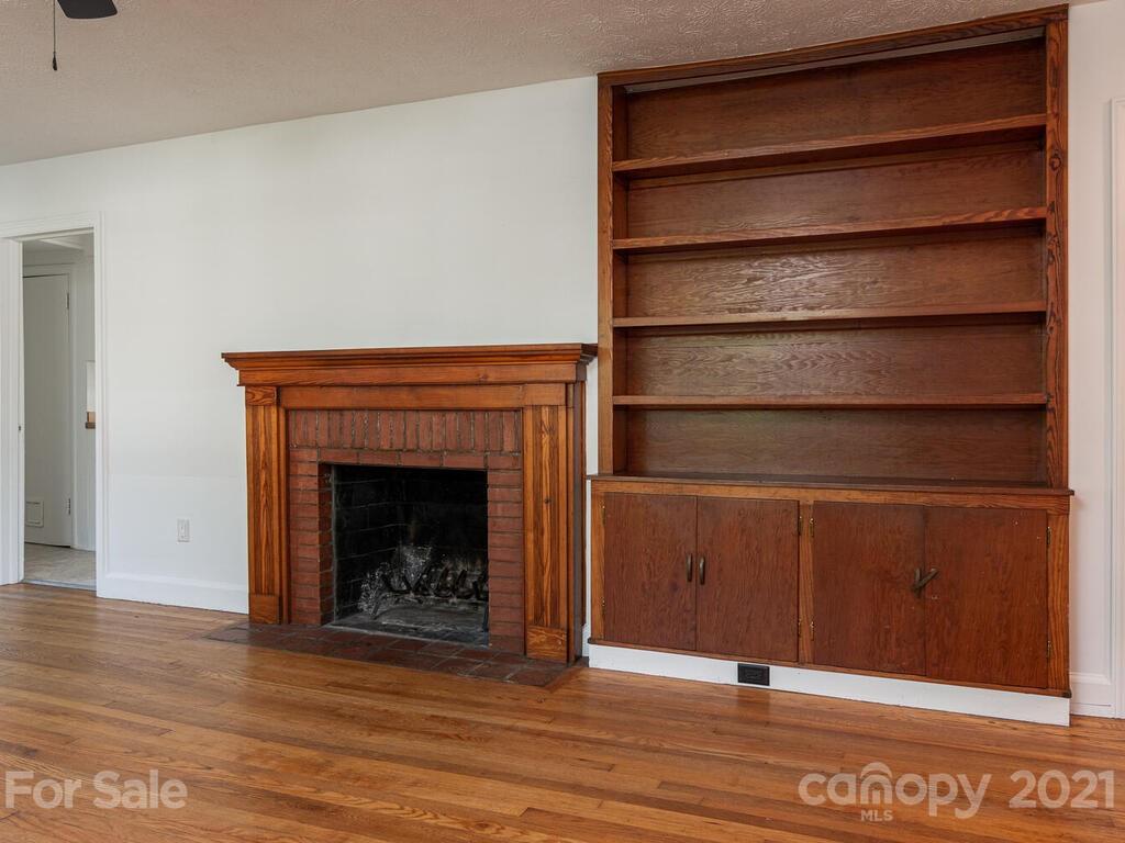 120 Arthur Road Asheville, NC 28806 - Photo 6 of 28 Gallery Image 6