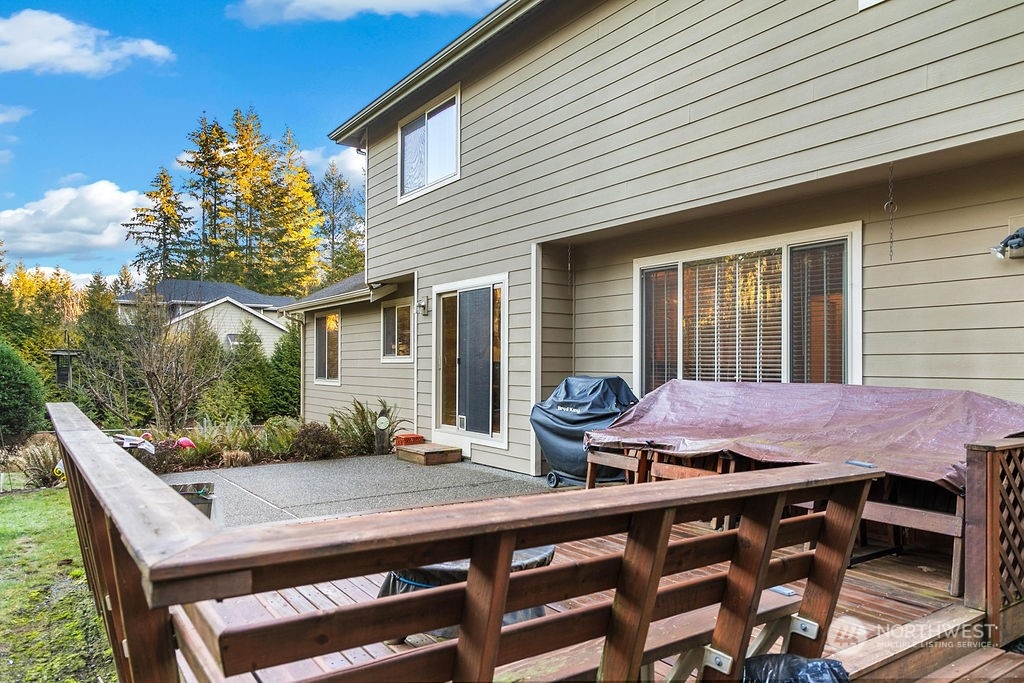 381 Southwest Ragle Court Port Orchard, WA 98367 - Photo 34 of 40 Gallery Image 34