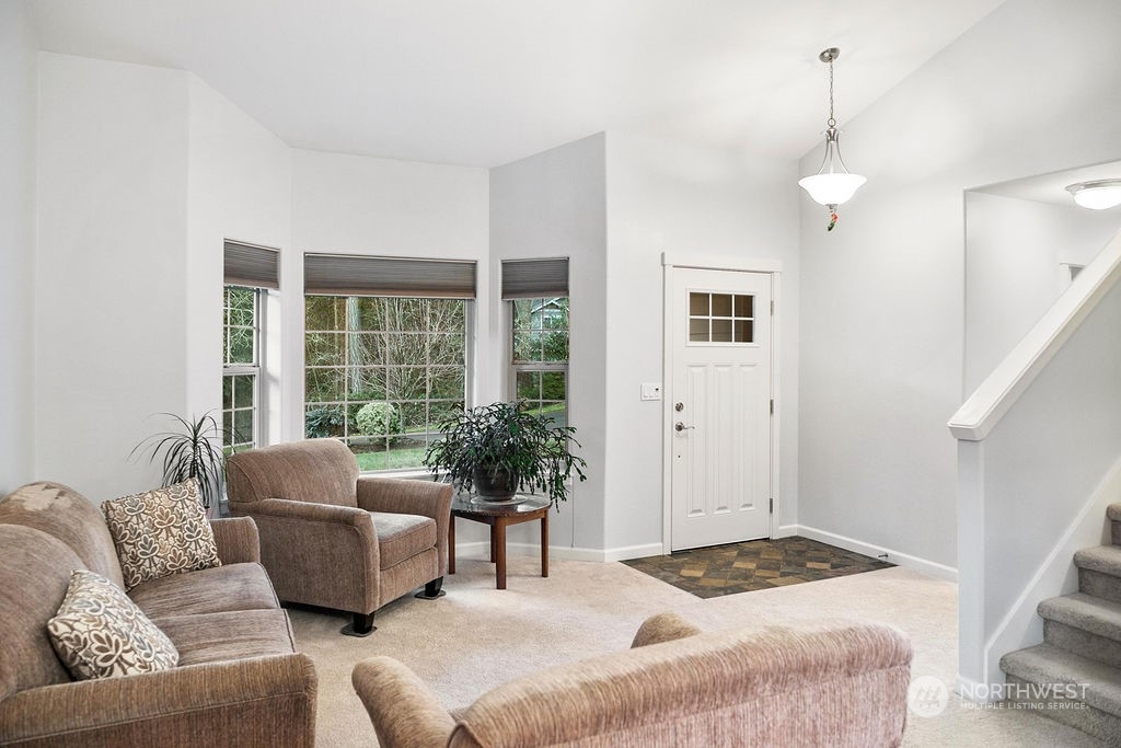 381 Southwest Ragle Court Port Orchard, WA 98367 - Photo 7 of 40 Gallery Image 7